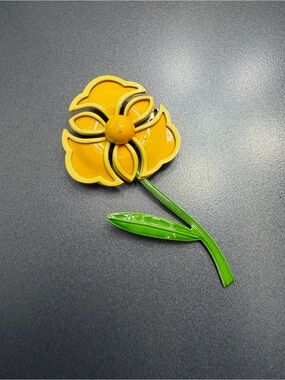 👍50%off Vintage Enamel Yellow  Flower Brooch Pin #251UB